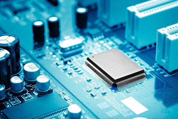 Ano ang mga kadahilanan na nakakaapekto sa katatagan ng quartz crystal oscillator