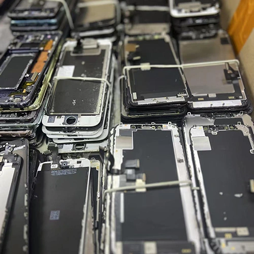 Ginamit na mga screen ng iPhone LCD